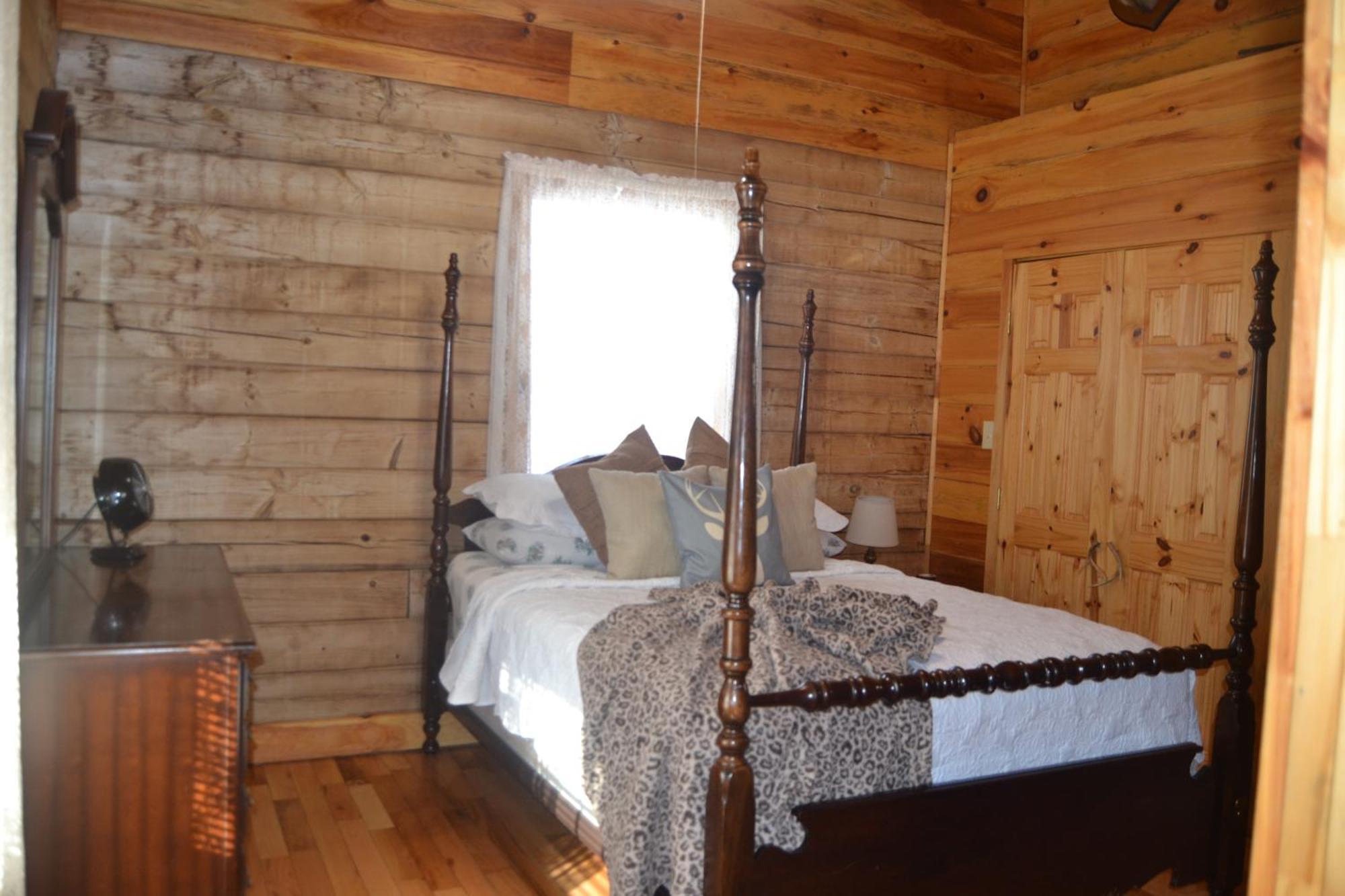 The Willow, Secluded And Cozy Country Cabin Ravenna Eksteriør bilde